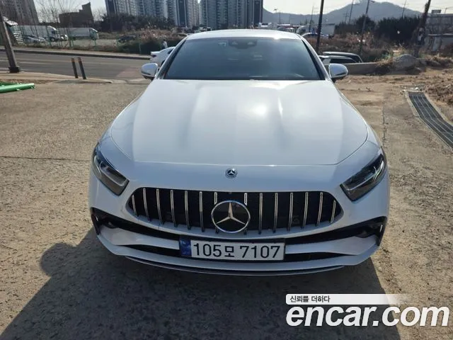 Mercedes-Benz CLS-Class — Фото автомобиля 3