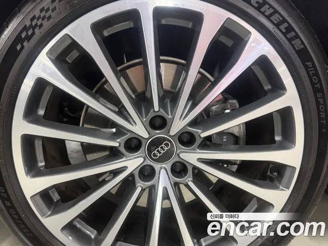 Audi A6 C9 — Фото автомобиля 13