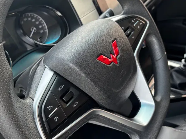 Wuling Zhengcheng — Фото автомобиля 11
