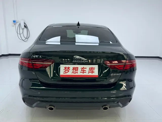 Jaguar XEL — Фото автомобиля 5
