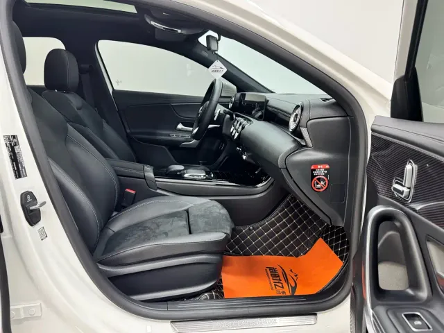 Mercedes-Benz A-Class — Фото автомобиля 16