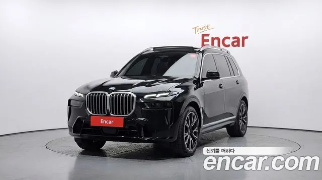 BMW X7 — Фото автомобиля 3