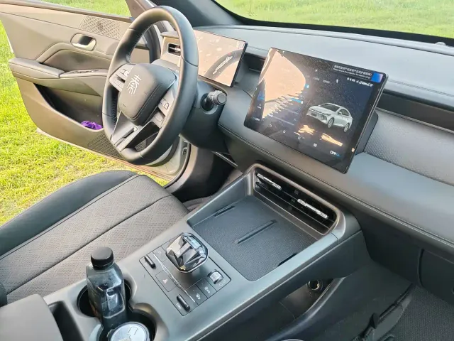 BYD Qin PLUS — Фото автомобиля 10