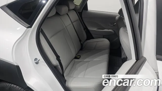 Hyundai Kona SX2 — Фото автомобиля 11