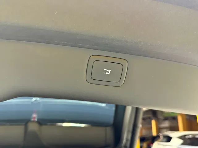 IM Motors IM LS7 — Фото автомобиля 24