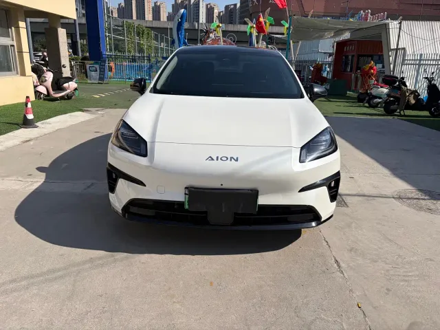 GAC Aion RT — Фото автомобиля 2