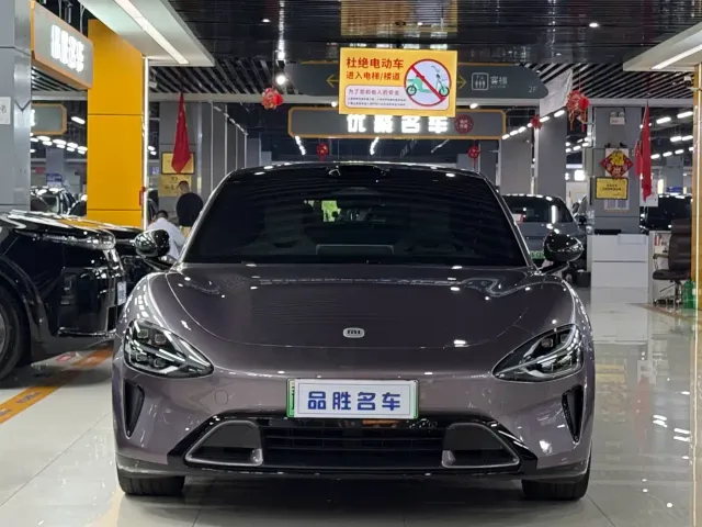 Xiaomi SU7 — Фото автомобиля 2