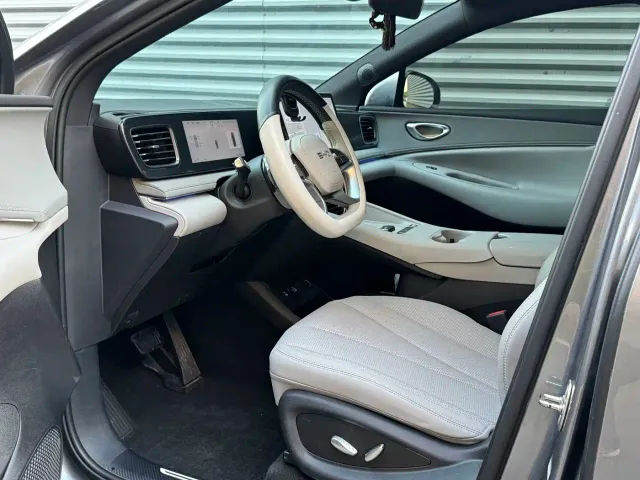BYD Sealion 06 — Фото автомобиля 7