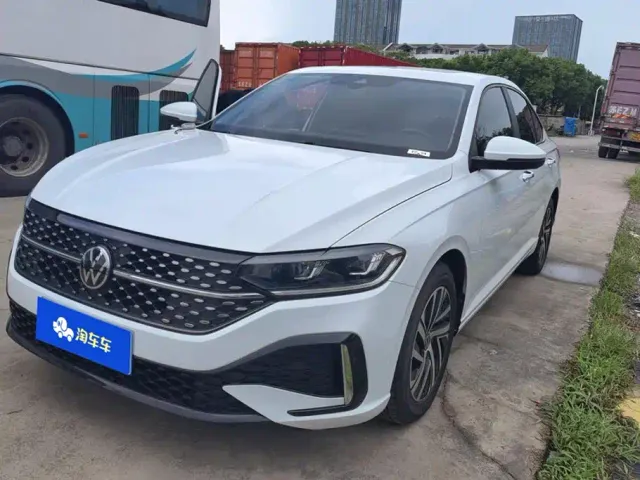 Фотография автомобиля — Volkswagen Lavida