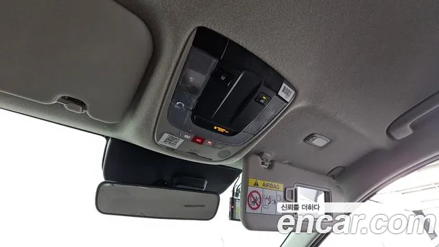 Kia Niro New — Фото автомобиля 23