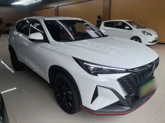 Changan X5 Plus — Фото автомобиля 3