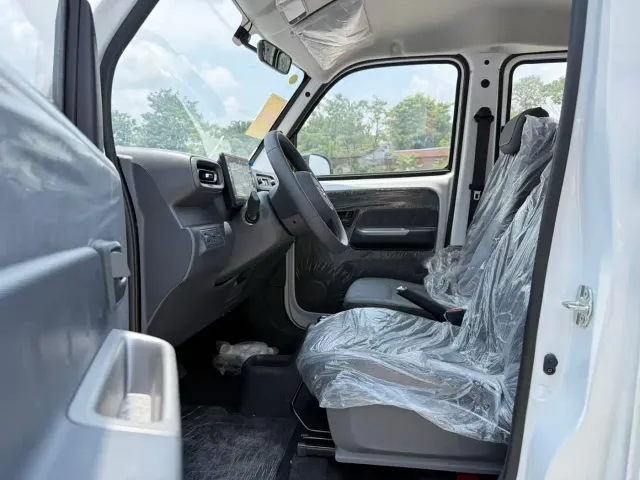 Wuling Zhiguang NEV — Фото автомобиля 7