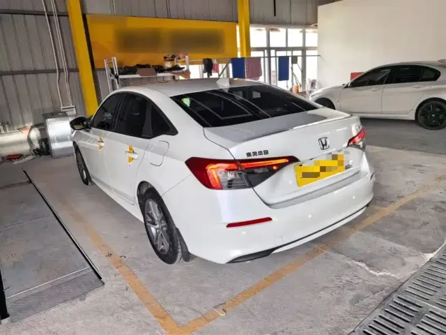 Honda Civic — Фото автомобиля 4