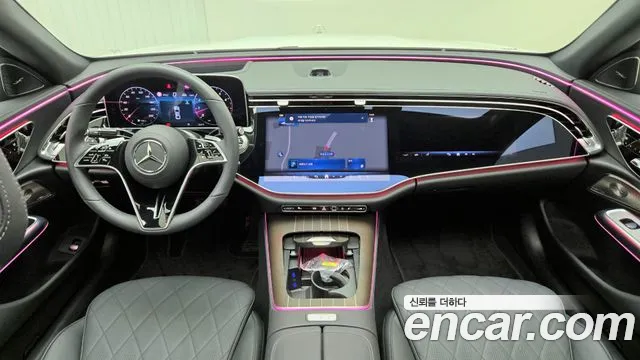 Mercedes-Benz E-Class — Фото автомобиля 7