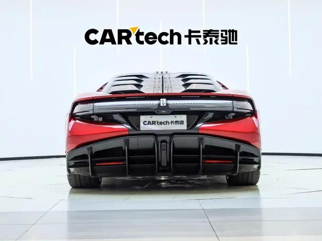 BYD Yangwang U9 — Фото автомобиля 6