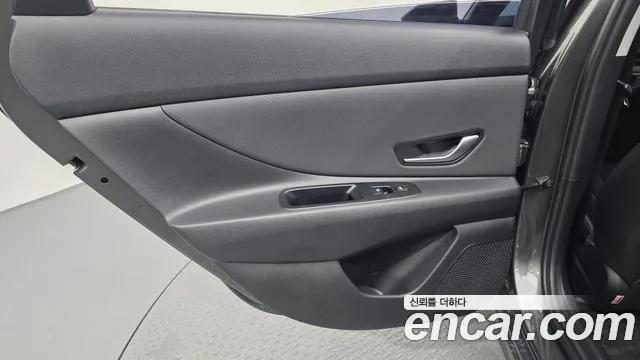 Hyundai Avante CN7 — Фото автомобиля 14