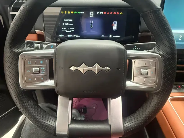 BYD FangChengBao Titanium 7 — Фото автомобиля 9
