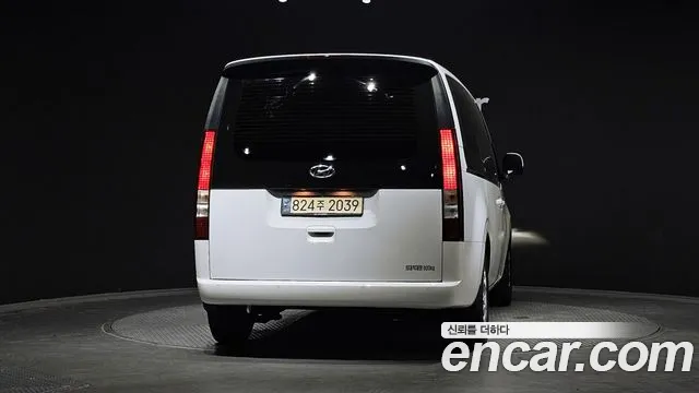 Hyundai Staria Staria Карго 3 места — Фото автомобиля 4