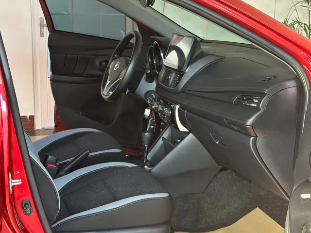 Toyota YARiS L Zhi Xuan — Фото автомобиля 11