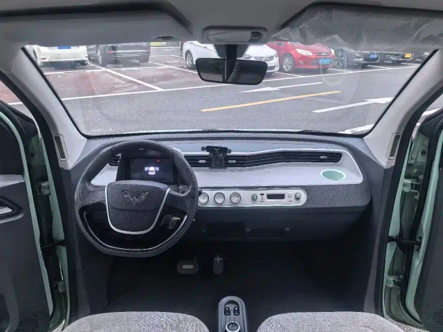 Wuling Hongguang Mini EV — Фото автомобиля 5