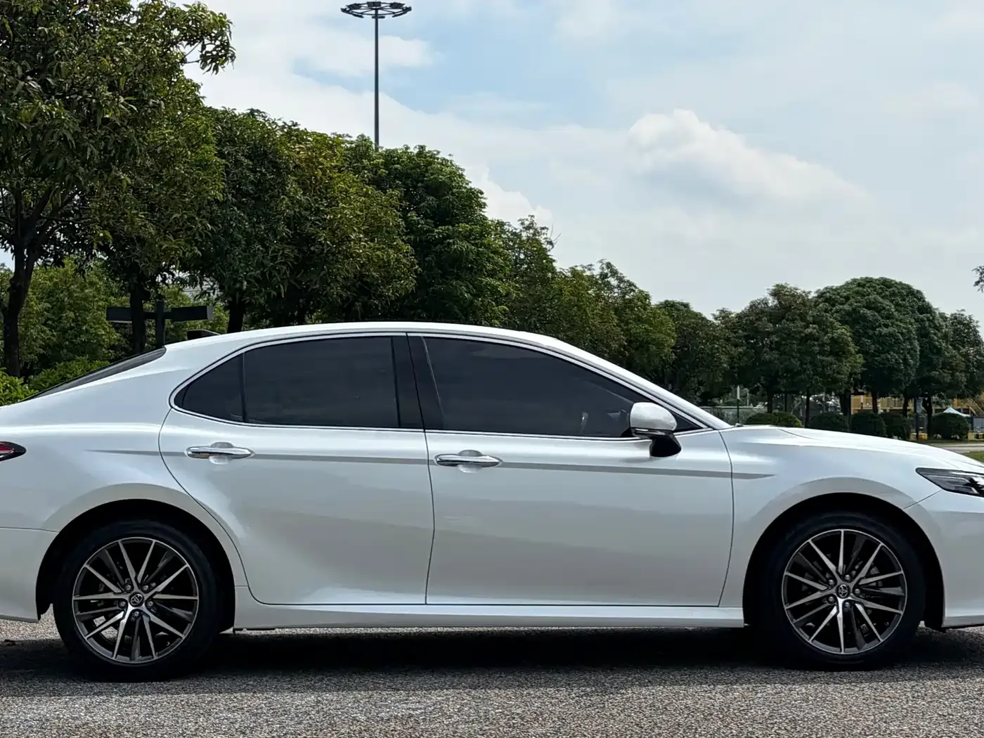 Toyota Camry 2021 2.5G Luxury Edition — Фото автомобиля 7