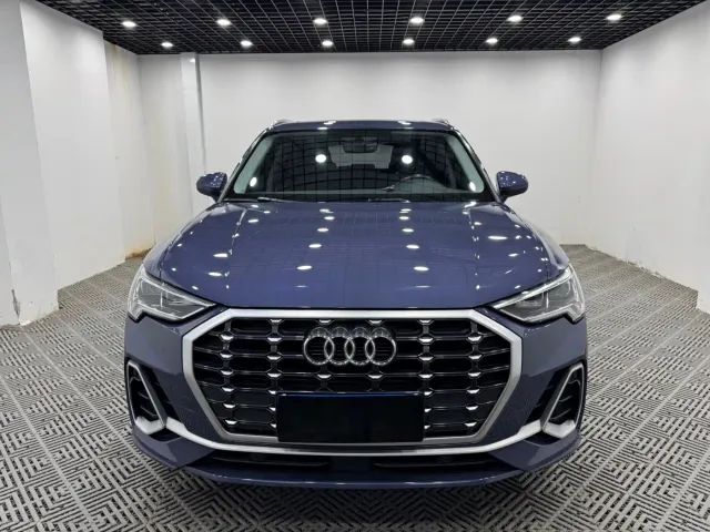 Audi Q3 — Фото автомобиля 2