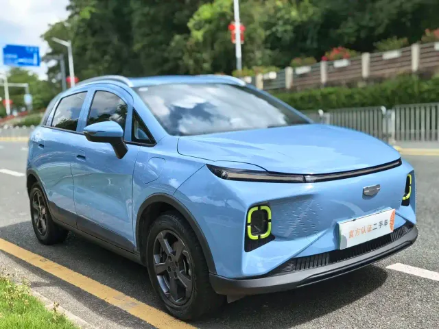 Geely Geometry E Firefly — Фото автомобиля 3