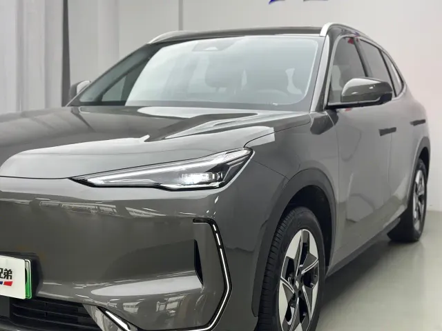 Geely Galaxy E5 — Фото автомобиля 3