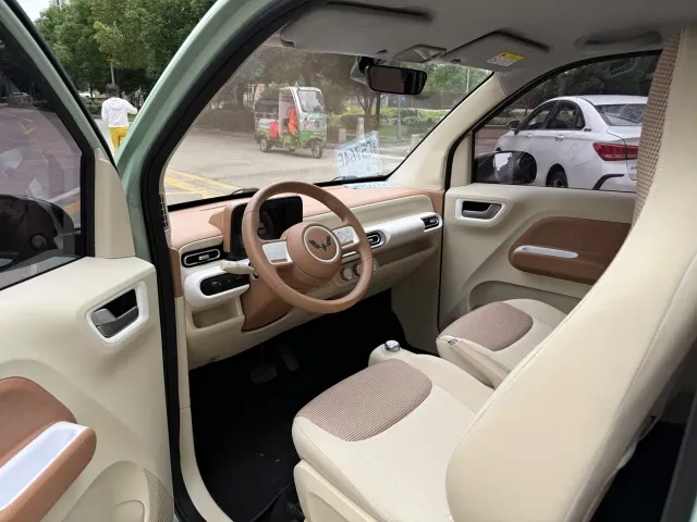 Wuling Hongguang Mini EV — Фото автомобиля 7
