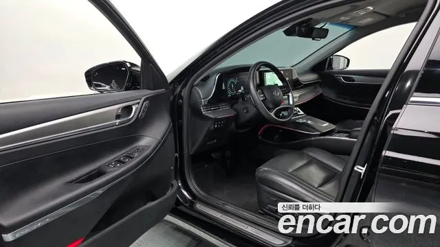 Hyundai Grandeur Exclusive — Фото автомобиля 8