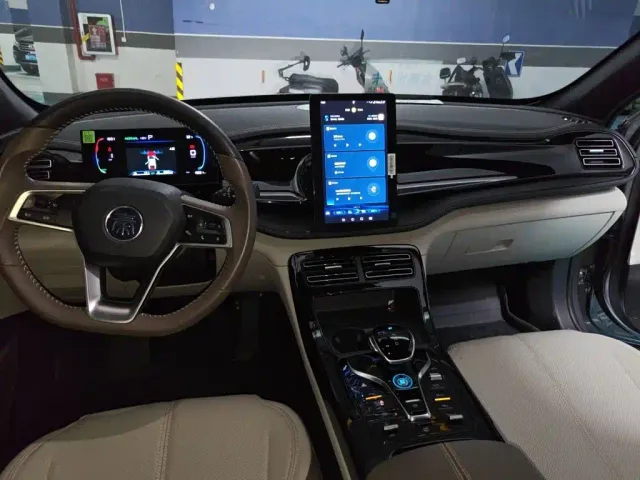 BYD Qin PLUS — Фото автомобиля 5