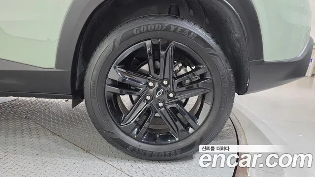 Chevrolet Trax — Фото автомобиля 6