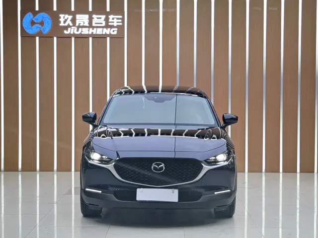 Mazda CX-30 — Фото автомобиля 2