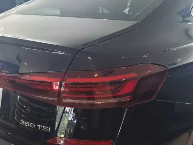 Volkswagen Passat — Фото автомобиля 17