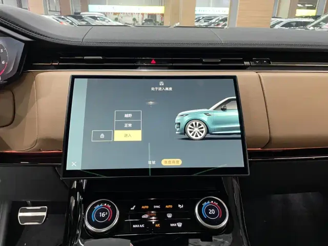 Land Rover Range Rover Sport — Фото автомобиля 14