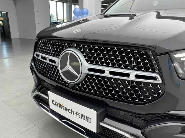 Mercedes-Benz GLE-Class — Фото автомобиля 12