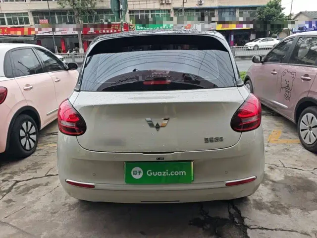 Wuling Bingo — Фото автомобиля 5