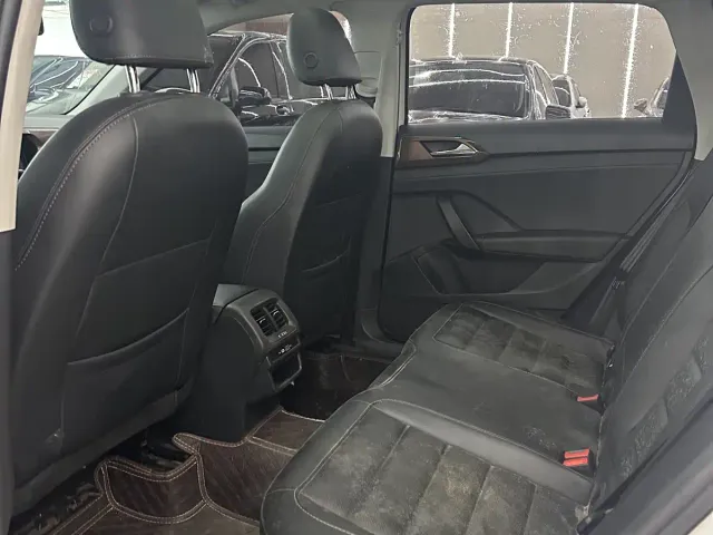 Volkswagen Tharu — Фото автомобиля 5