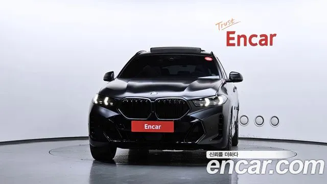 BMW X6 xDrive40i M Sport Pro Special Edition — Фото автомобиля 3