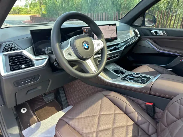 BMW X5 — Фото автомобиля 6