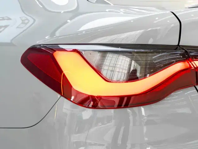 BMW 4 Series — Фото автомобиля 9