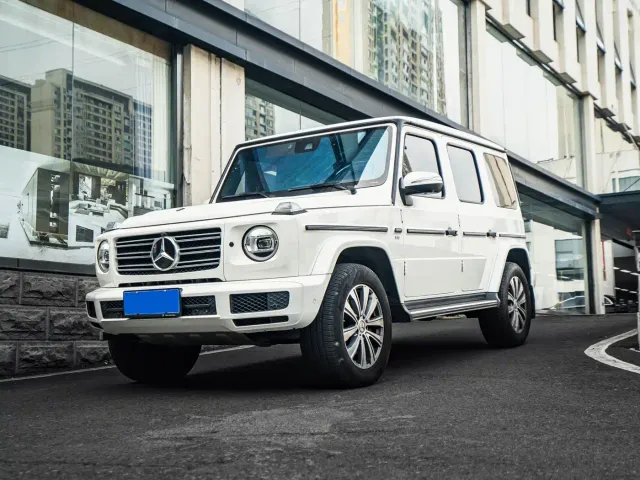 Фотография автомобиля — Mercedes-Benz G-Class