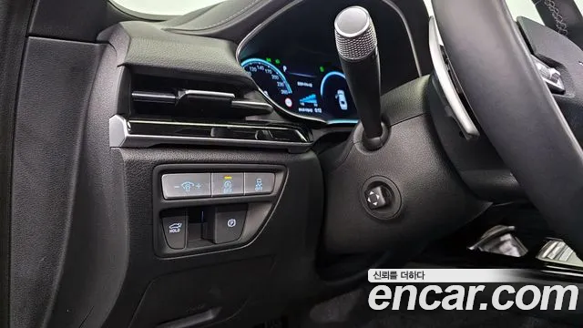 Genesis G80 Бензин 3.5 турбо AWD — Фото автомобиля 14