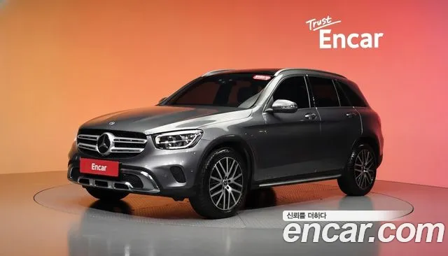 Фотография автомобиля — Mercedes-Benz GLC-Class X253