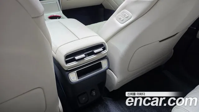 Genesis GV80 2.5T Бензин AWD — Фото автомобиля 29