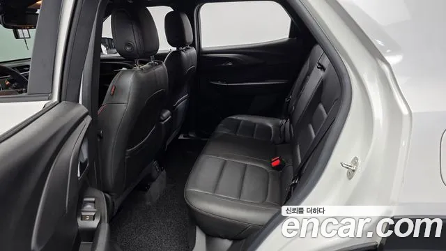 Chevrolet Trailblazer — Фото автомобиля 16
