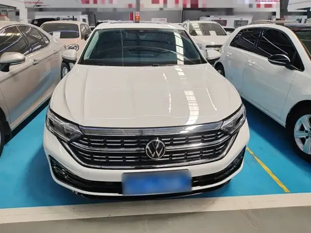 Volkswagen Sagitar — Фото автомобиля 2