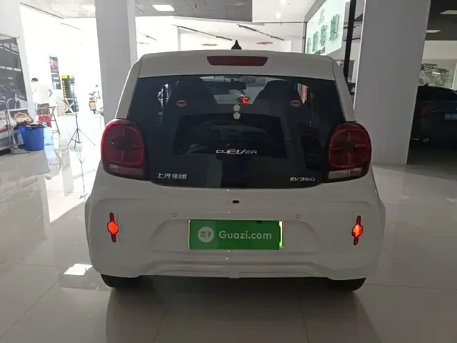 Roewe Clever — Фото автомобиля 5