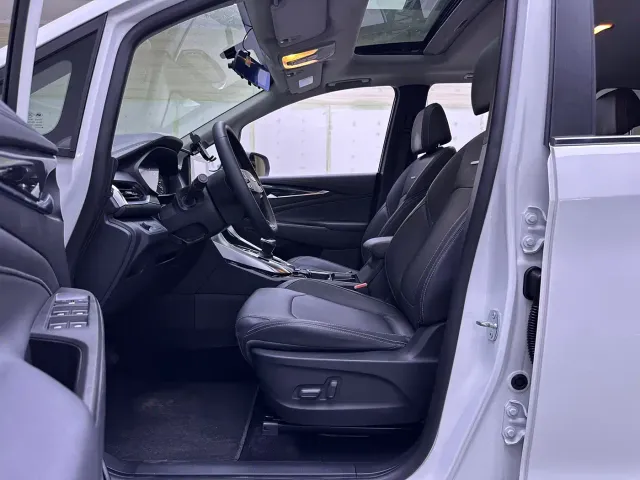 Maxus Dajia 5 — Фото автомобиля 9