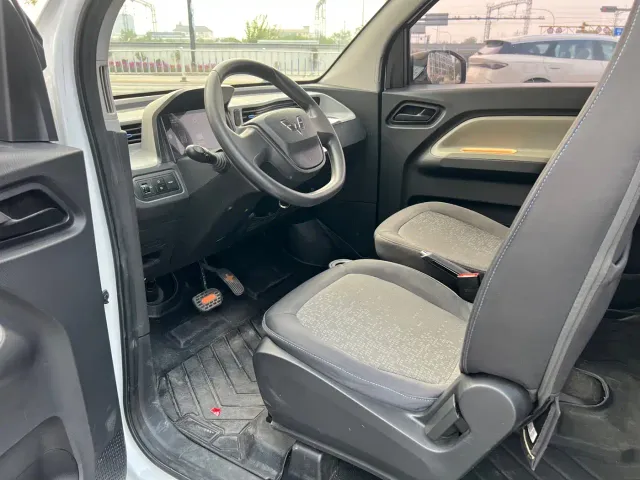 Wuling Hongguang Mini EV — Фото автомобиля 13